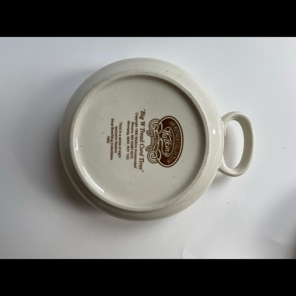 1992 Vintage Watkins Collector Soup Bowls - Picture 10 of 11